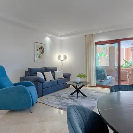 Studio Private Wing Estepona 5*
