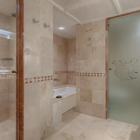 Studio Private Wing Estepona エステポナ